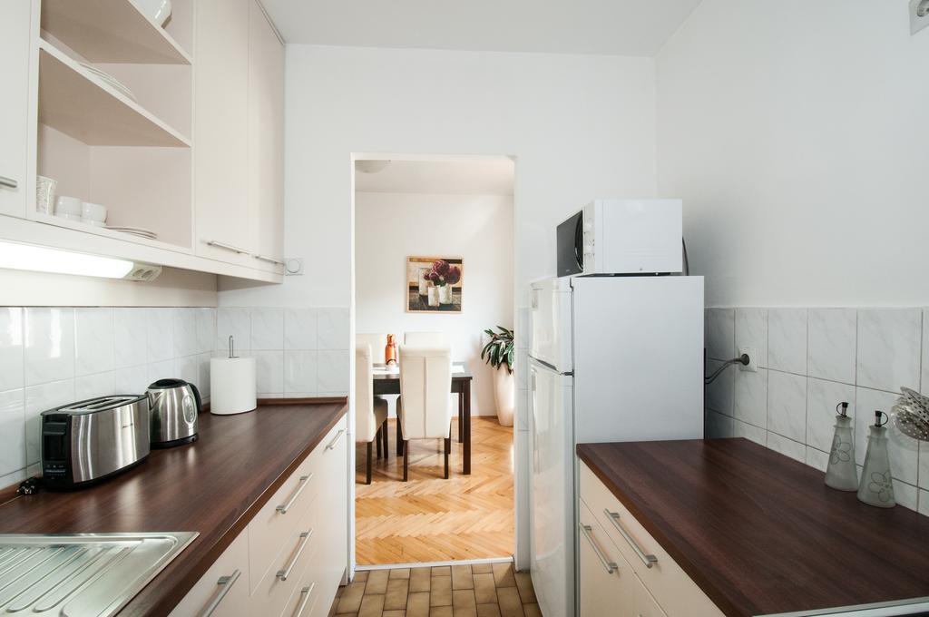 Sensitive Apartment Beograd Eksteriør bilde